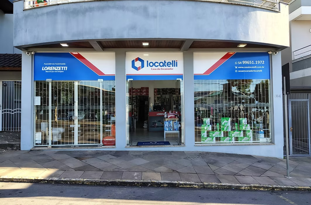 Fachada da loja Locatelli